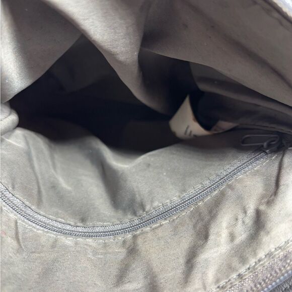 Vintage Time And Tru Gray Handbag With Adjustable Shoulder Strap EPC - Picture 8 of 8